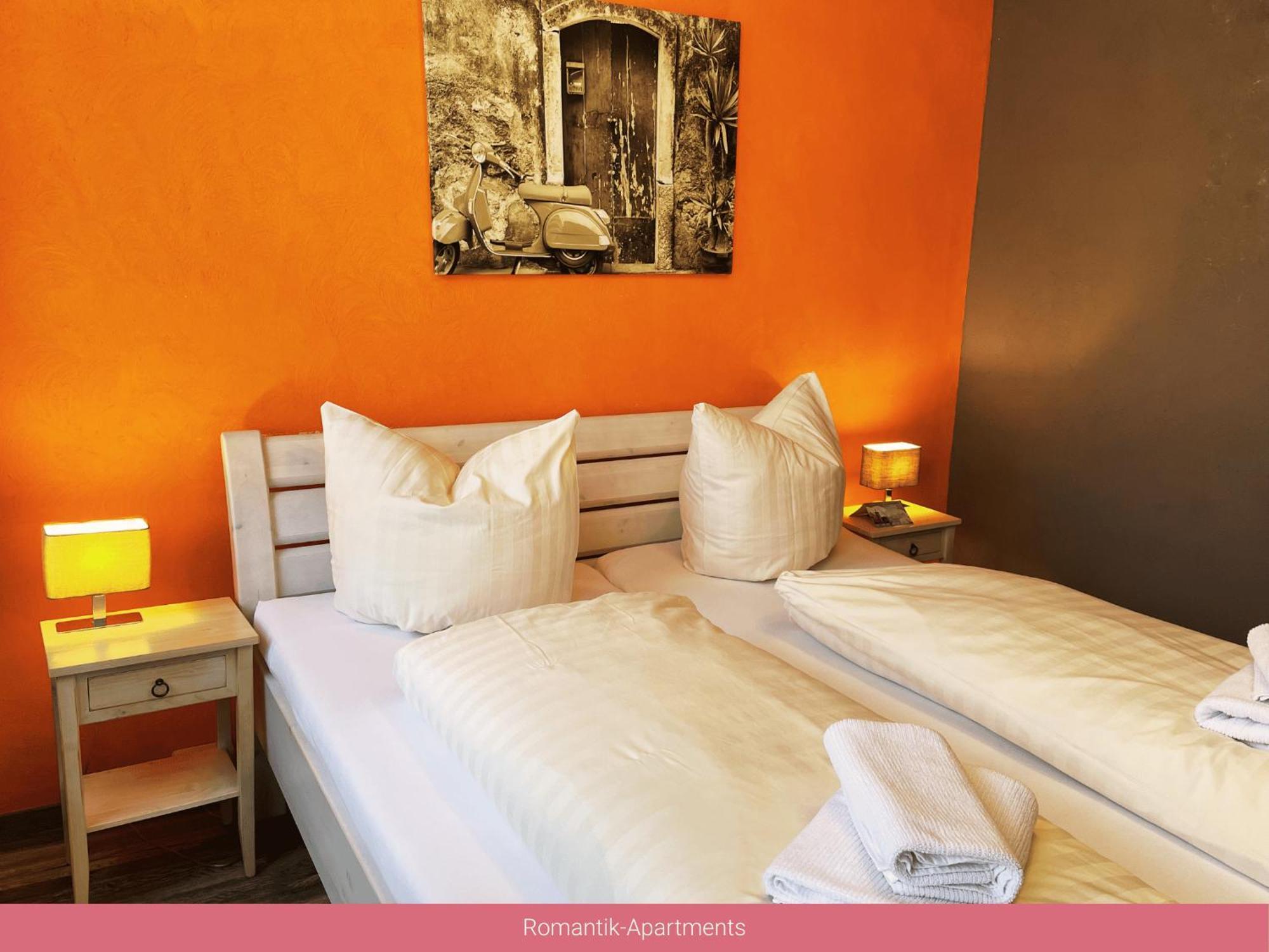 Trattoria & Apartments - Casa Da Enzo Goslar Room photo